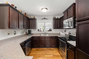 245 Oxfordshire Dr, Fuquay Varina, NC 27526 - Photo 19