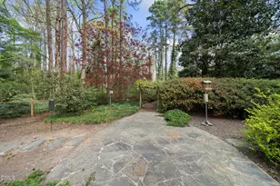 2908 Fairview Rd, Raleigh, NC 27608 - Photo 35