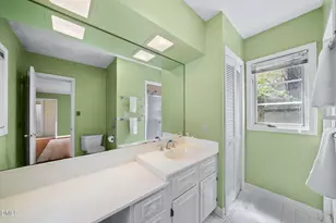 2908 Fairview Rd, Raleigh, NC 27608 - Photo 19