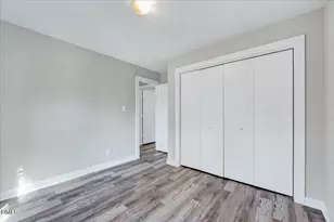 150 Carmichael Ct, Cary, NC 27511 - Photo 17