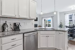 125 Churment Ct, Durham, NC 27703 - Photo 9