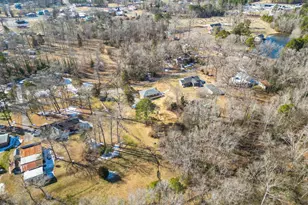 95 Windsor St, Goldston, NC 27252 - Photo 5