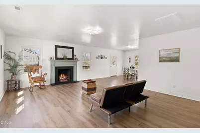 95 Windsor Street, Goldston, NC 27252 - Photo 9