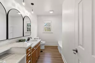 95 Windsor St, Goldston, NC 27252 - Photo 23