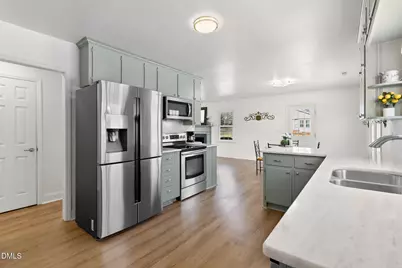 95 Windsor Street, Goldston, NC 27252 - Photo 19