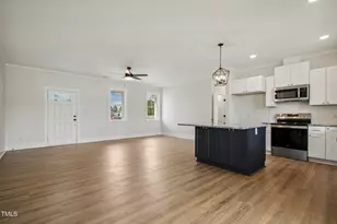 239 Surles Rd, Benson, NC 27504 - Photo 23