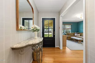 600 Tinkerbell Rd, Chapel Hill, NC 27517 - Photo 5