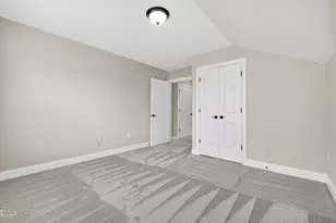 100 Elkton Green Ct, Cary, NC 27519 - Photo 41