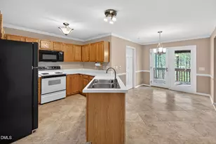 106 Eagle Swoop Ct, Cary, NC 27513 - Photo 15