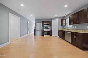 1310 Bothwell St, Greensboro, NC 27401 - Photo 3