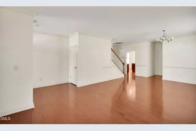 807 Hesler Court, Cary, NC 27519 - Photo 5