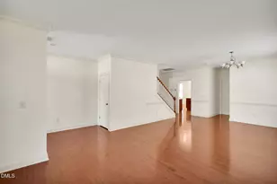 807 Hesler Ct, Cary, NC 27519 - Photo 5