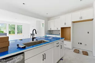 701 Mildred Oaks Ct, Cary, NC 27519 - Photo 7