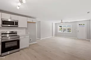 604 E Townsend St, Dunn, NC 28334 - Photo 13