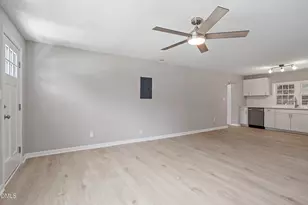 604 E Townsend St, Dunn, NC 28334 - Photo 3