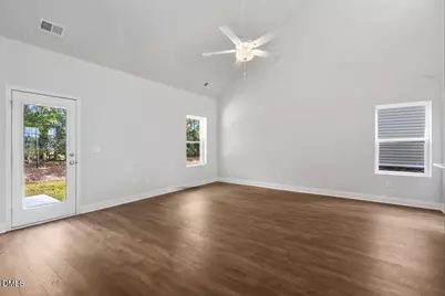 175 Margot Manor Drive, Benson, NC 27504 - Photo 5
