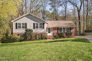 1113 Braemar Ct, Cary, NC 27511 - Photo 7