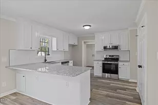 209 Hunters Farm Dr, Raleigh, NC 27603 - Photo 15