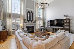 9208 Club Hill Dr, Raleigh, NC 27617 - Photo 11