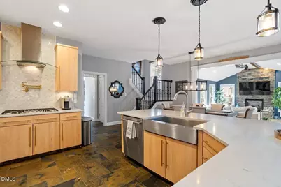 9208 Club Hill Drive, Raleigh, NC 27617 - Photo 17