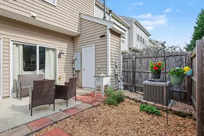 8211 Rhiannon Road, Raleigh, NC 27613 - Photo 5
