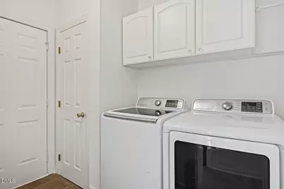 304 W Kirkfield Drive, Cary, NC 27518 - Photo 19