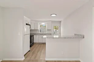 1126 Benning St, Durham, NC 27703 - Photo 5