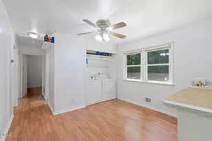 112 E Franklin St, Zebulon, NC 27597 - Photo 19