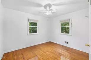 112 E Franklin St, Zebulon, NC 27597 - Photo 21