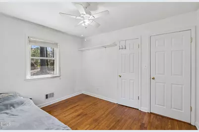 112 E Franklin Street, Zebulon, NC 27597 - Photo 19