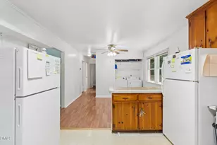 112 E Franklin St, Zebulon, NC 27597 - Photo 15