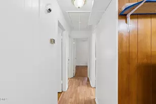 112 E Franklin St, Zebulon, NC 27597 - Photo 9