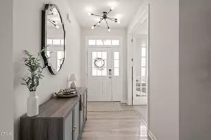 710 Tibumoll Ln, Fuquay-Varina, NC 27526 - Photo 3