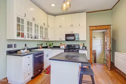 811 Vickers Avenue, Durham, NC 27701 - Photo 17