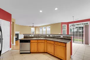 108 Milpass Dr, Holly Springs, NC 27540 - Photo 5