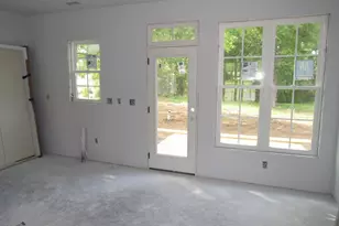 302 S Elm St, Creedmoor, NC 27522 - Photo 3