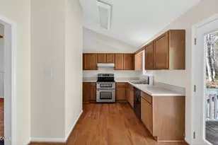 100 Cherrylaurel Dr, Youngsville, NC 27596 - Photo 13