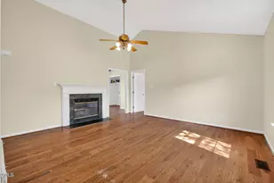 100 Cherrylaurel Dr, Youngsville, NC 27596 - Photo 5