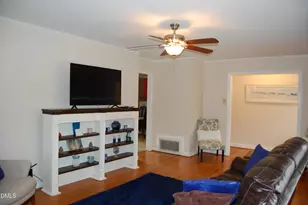 1517 Oakdale Cir, Henderson, NC 27536 - Photo 9