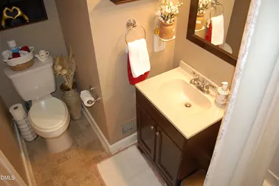 1517 Oakdale Circle, Henderson, NC 27536 - Photo 27