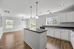 3050 Remington Oaks Cir, Cary, NC 27519 - Photo 11