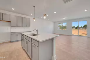 43 Ara Ct, Angier, NC 27501 - Photo 3