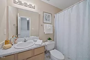 2 Red Bluff Ct, Durham, NC 27713 - Photo 37