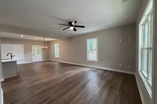 209 Chase St, Eureka, NC 27830 - Photo 5