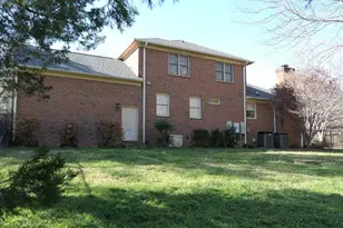 5330 Foxlair Rd, Chapel Hill, NC 27516 - Photo 41