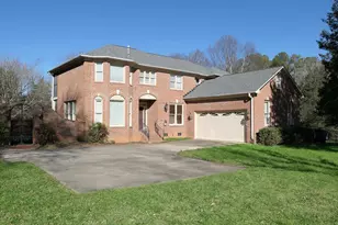 5330 Foxlair Rd, Chapel Hill, NC 27516 - Photo 1