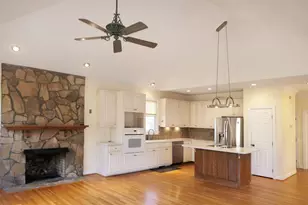 5330 Foxlair Rd, Chapel Hill, NC 27516 - Photo 17