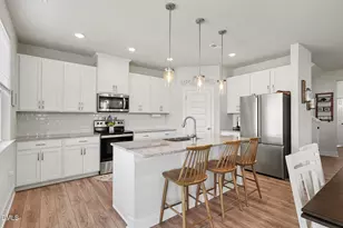 209 Fast Pitch Ln, Four Oaks, NC 27524 - Photo 5