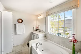 902 Green Ash Ln, Cary, NC 27513 - Photo 19