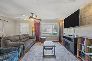 2727 Nc Hwy 87, Graham, NC 27253 - Photo 15